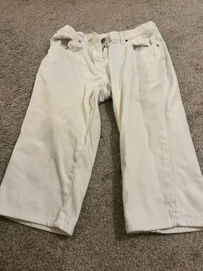 Style & Co Petite White Denim Capri Pants | High Rise Summer Coastal 4P